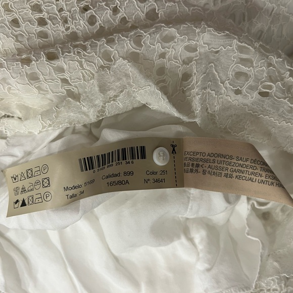 Milk blouse Massimo Dutti❤️‍🔥❤️‍🔥❤️‍🔥 - Picture 3 of 6